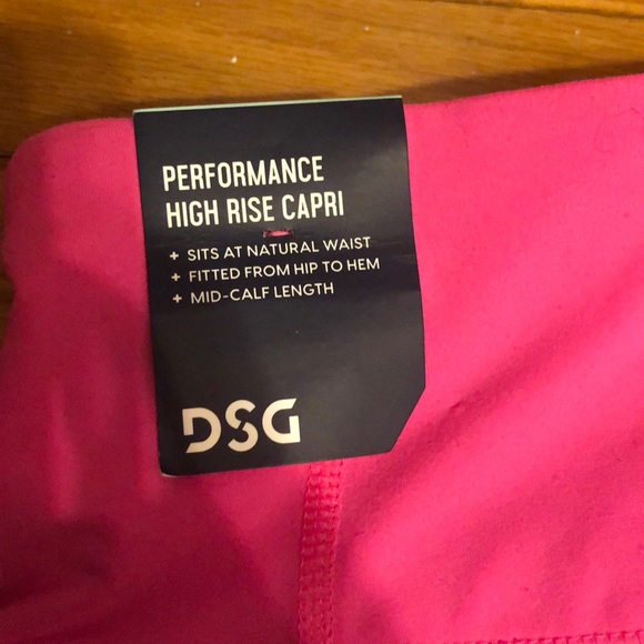 DSG women’s leggings size medium. High rise capri - Picture 4 of 6